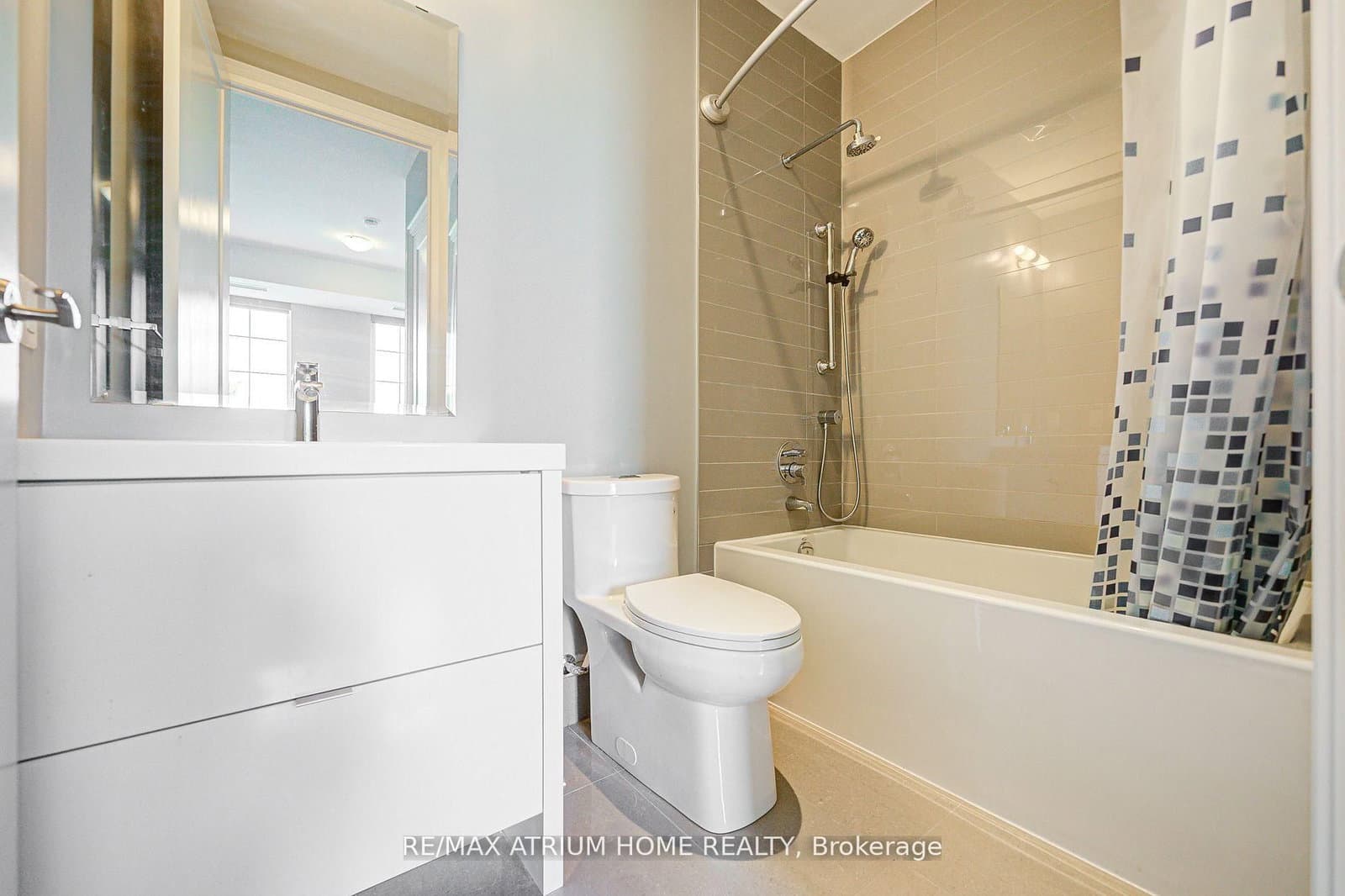 20 Fred Varley Drive, Unit 324 thumbnail 13