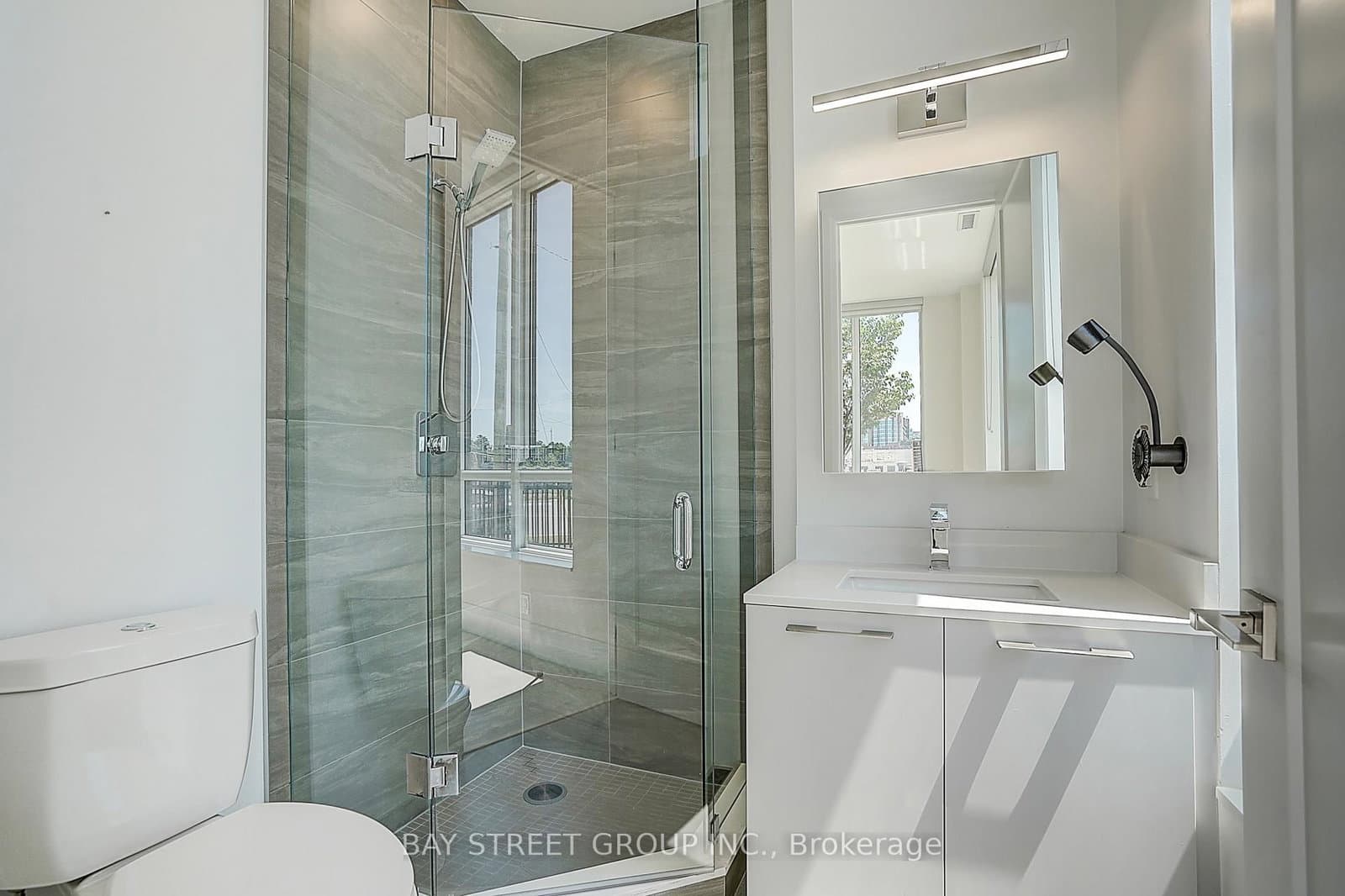 8 Water Walk Drive, Unit 105 thumbnail 36