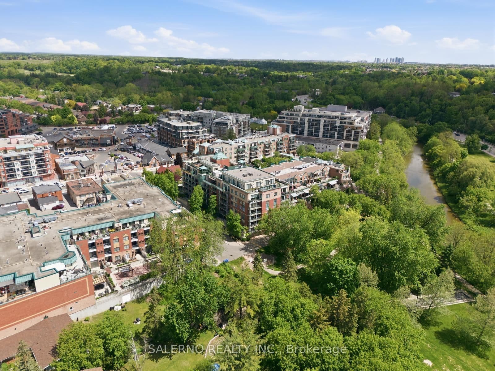 141 Woodbridge Avenue, Unit 312 thumbnail 2