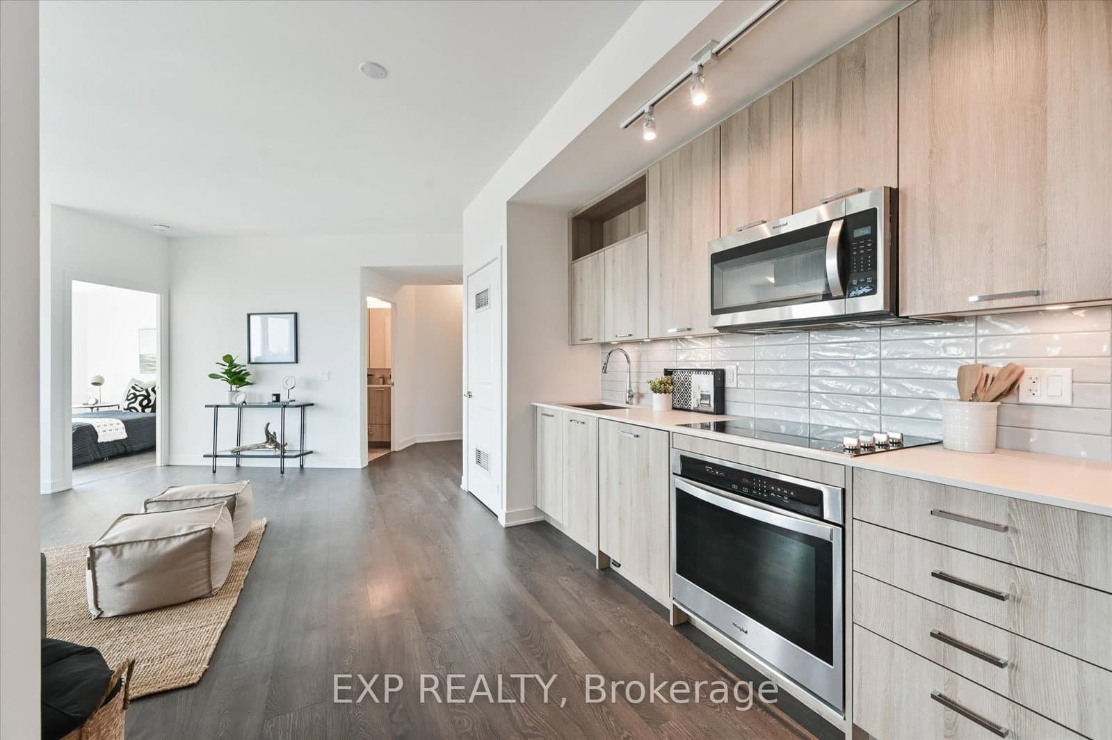 120 Eagle Rock Way, Unit 1006 thumbnail 2