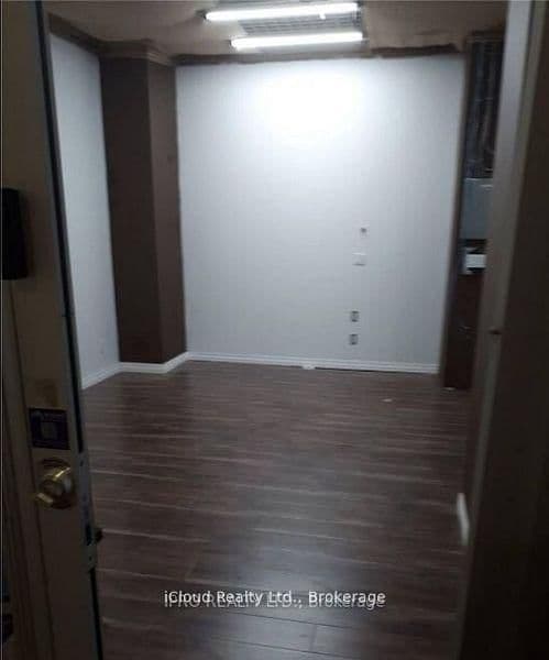 7181 Yonge Street, Unit 90 thumbnail 6