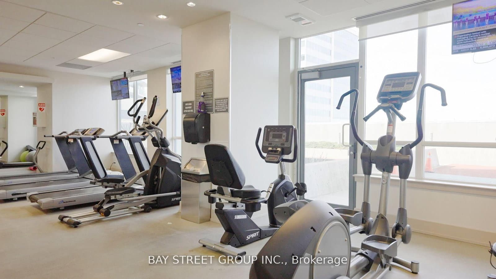 7167 Yonge Street, Unit 718 thumbnail 32