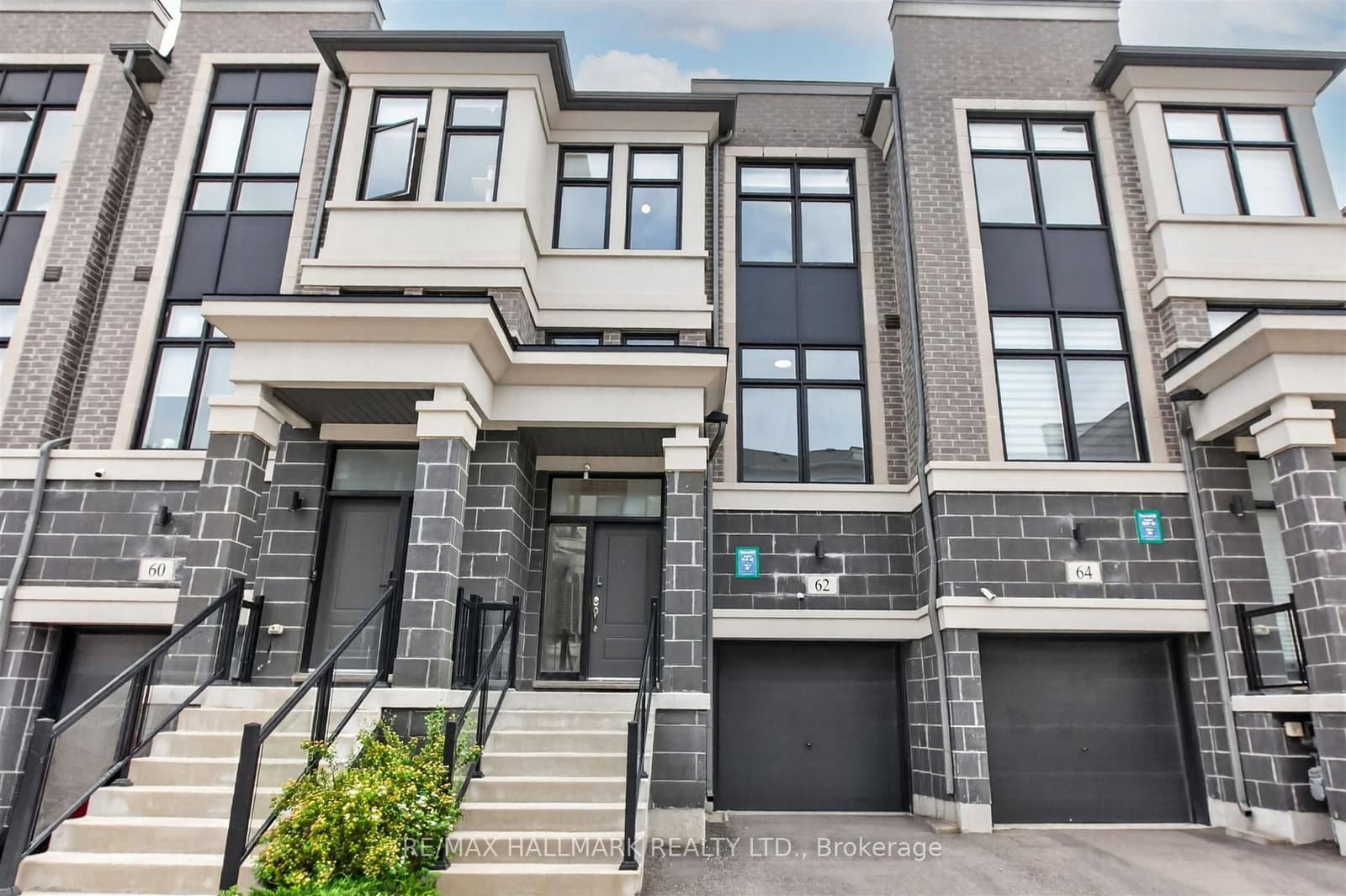 62 Pantheon Lane - Image 1