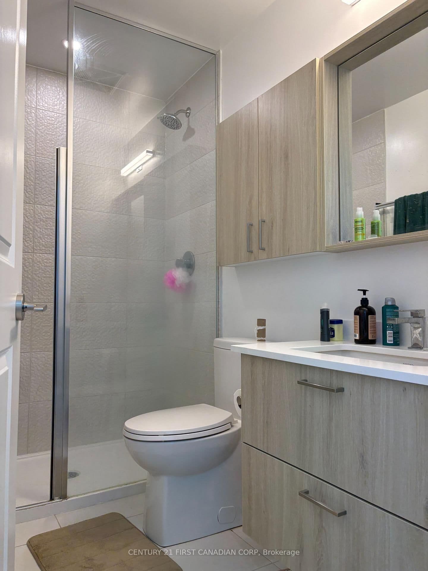 50 Upper Mall Way, Unit B-3011 thumbnail 10