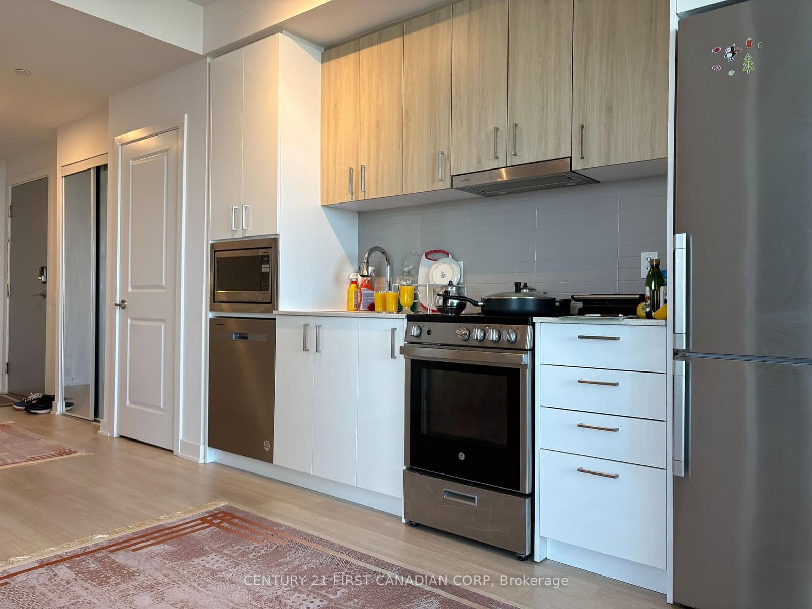 50 Upper Mall Way, Unit B-3011 thumbnail 16