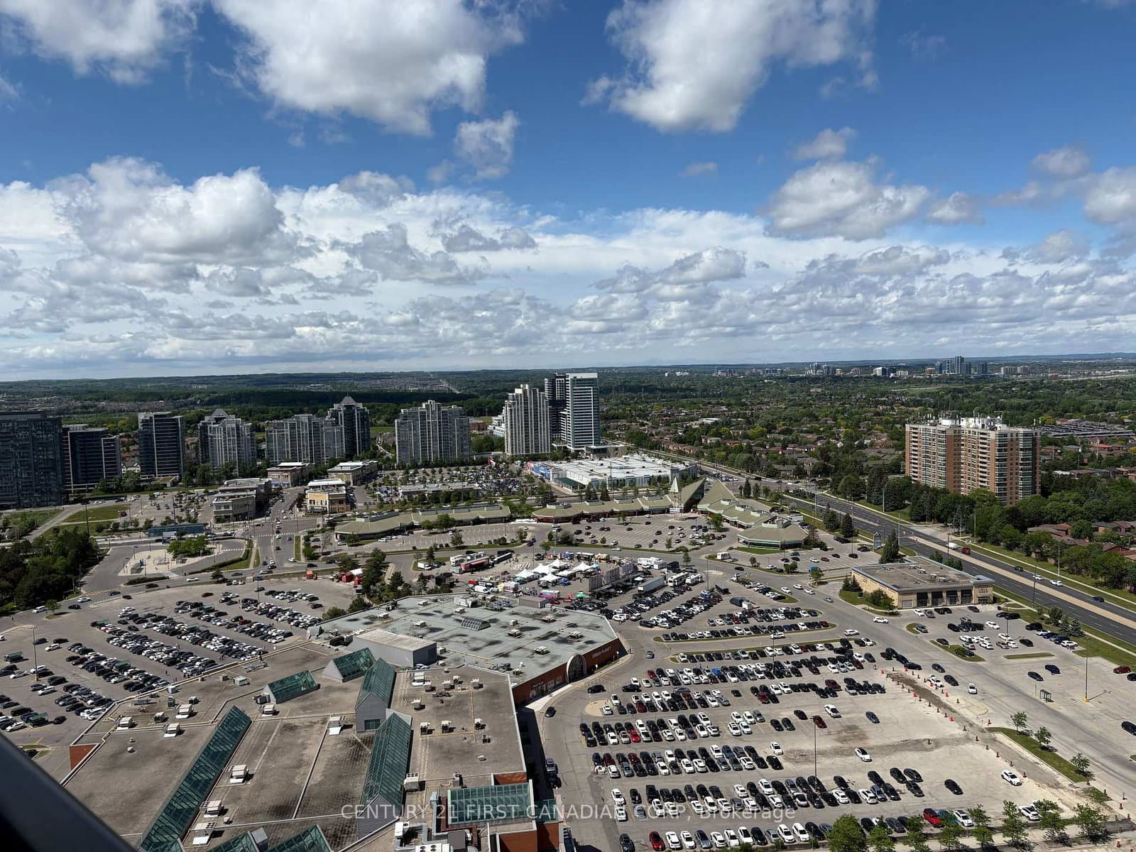 50 Upper Mall Way, Unit B-3011 thumbnail 23