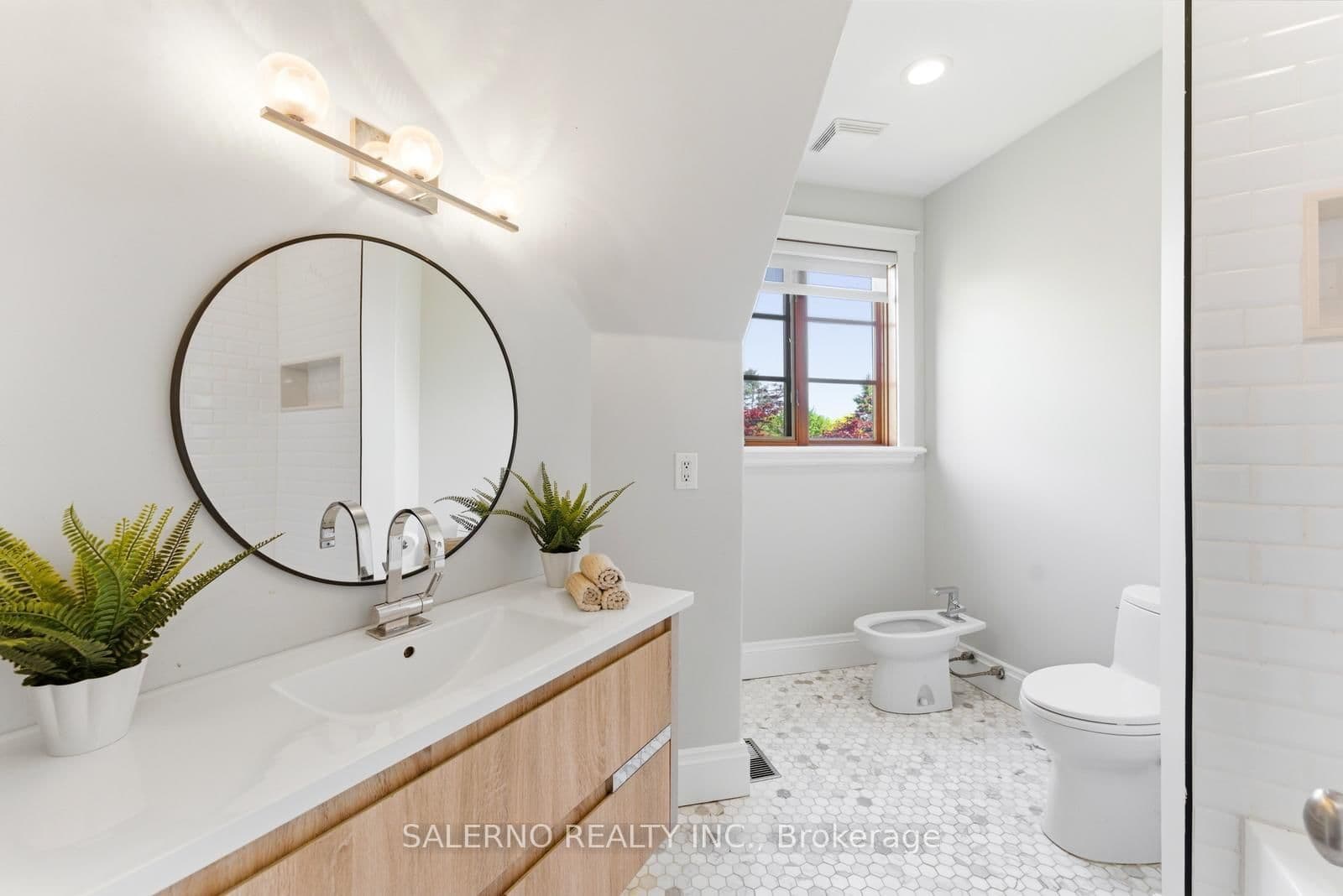 32 Daleview Court thumbnail 27