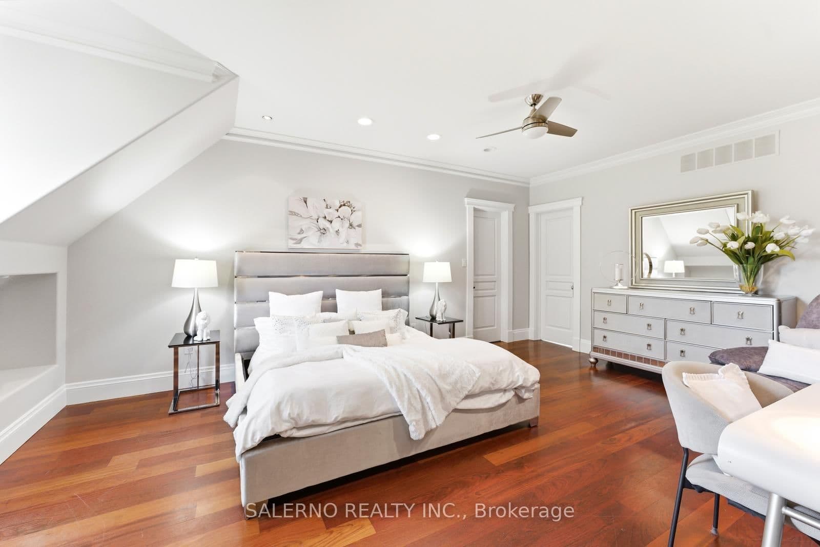 32 Daleview Court thumbnail 29