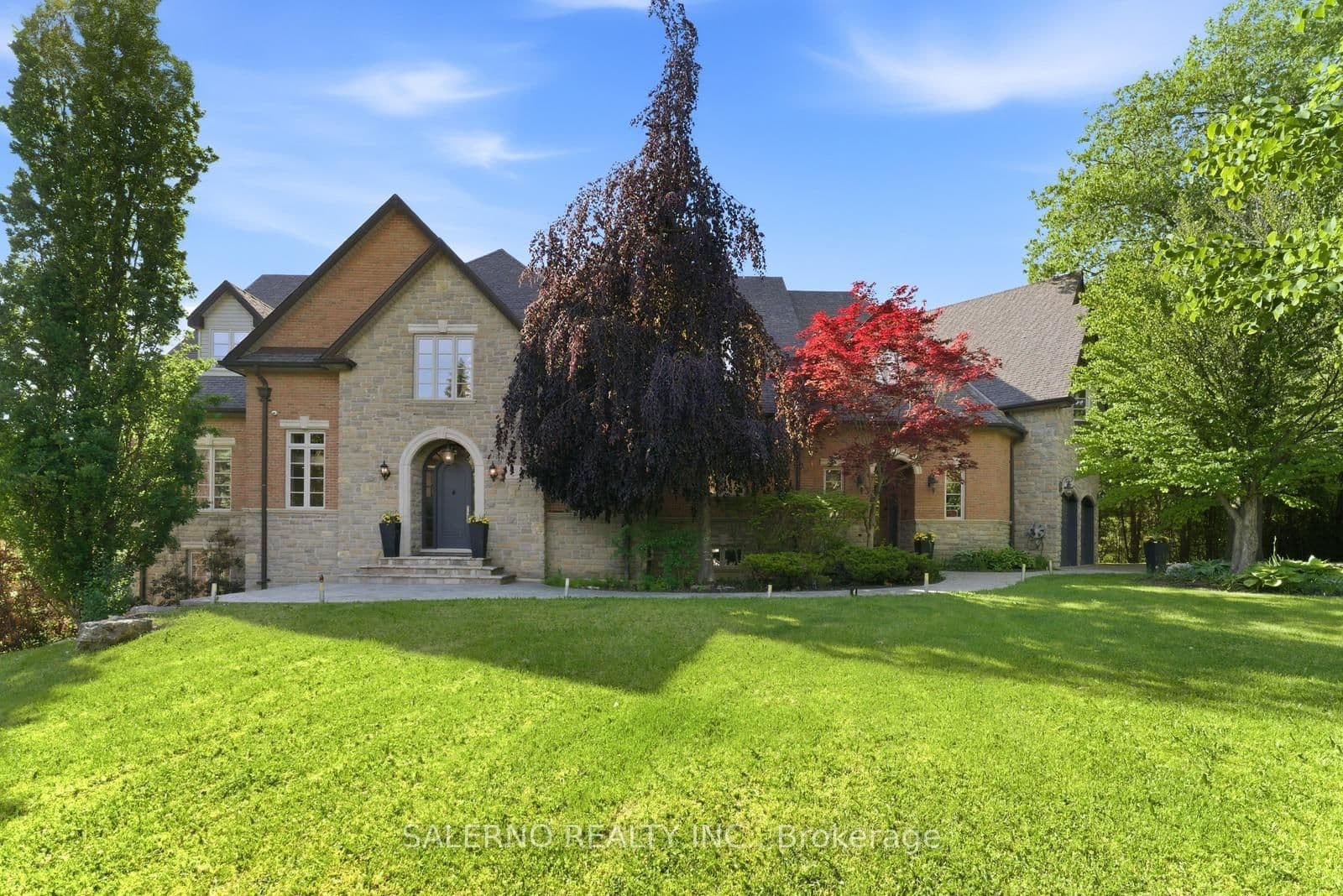 32 Daleview Court thumbnail 5
