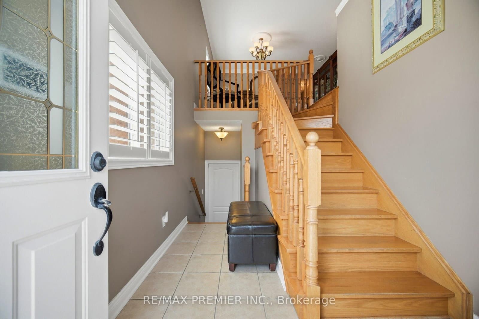 137 Blackthorn Drive thumbnail 5