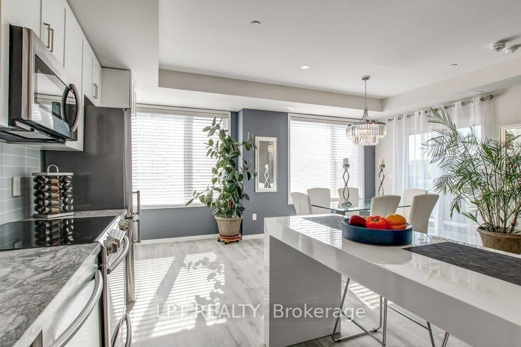 300 Alex Gardner Circle, Unit 64 thumbnail 11