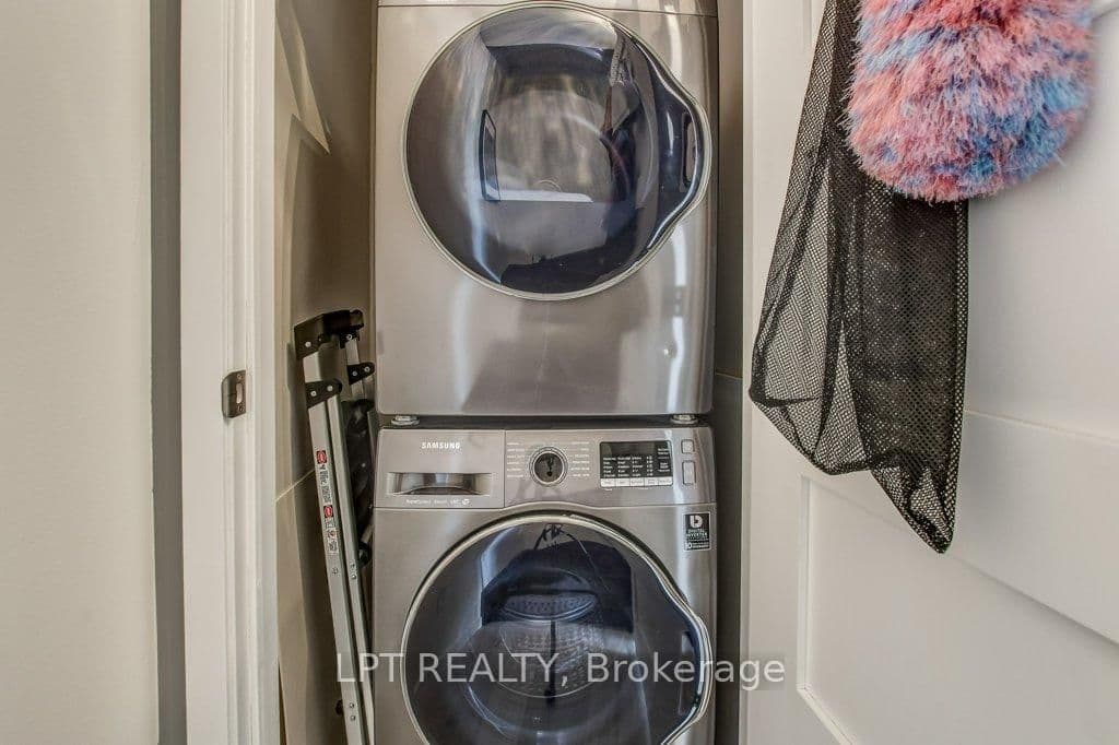 300 Alex Gardner Circle, Unit 64 thumbnail 16