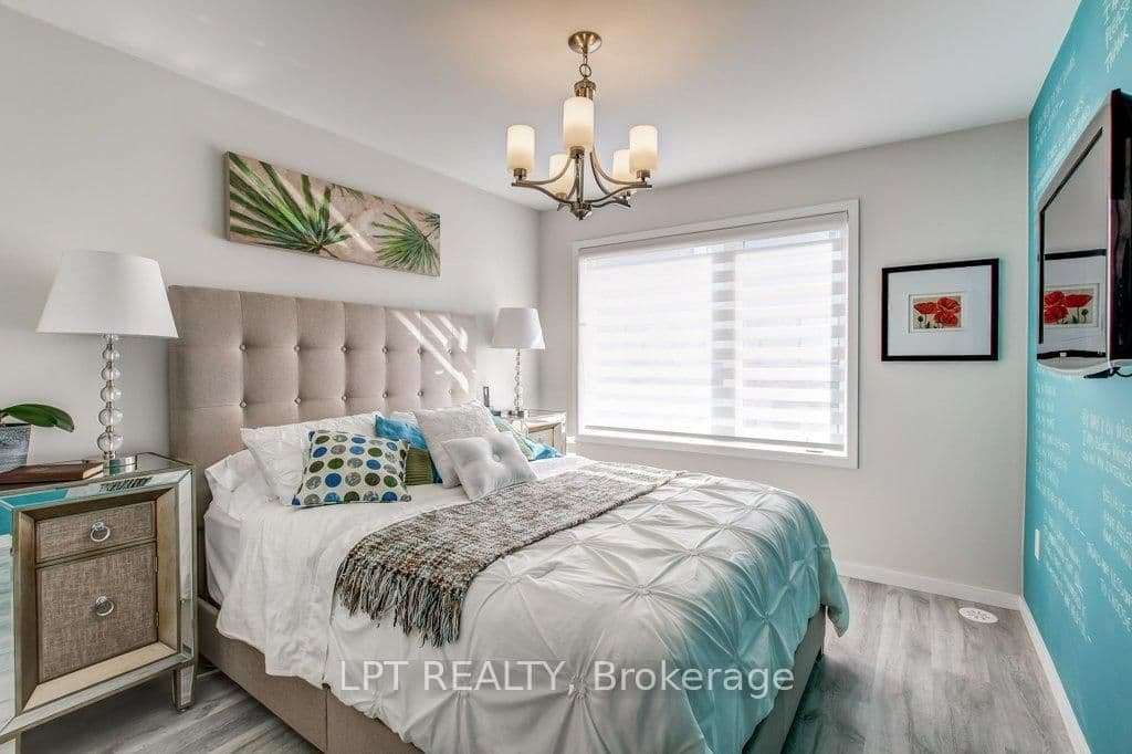 300 Alex Gardner Circle, Unit 64 thumbnail 17