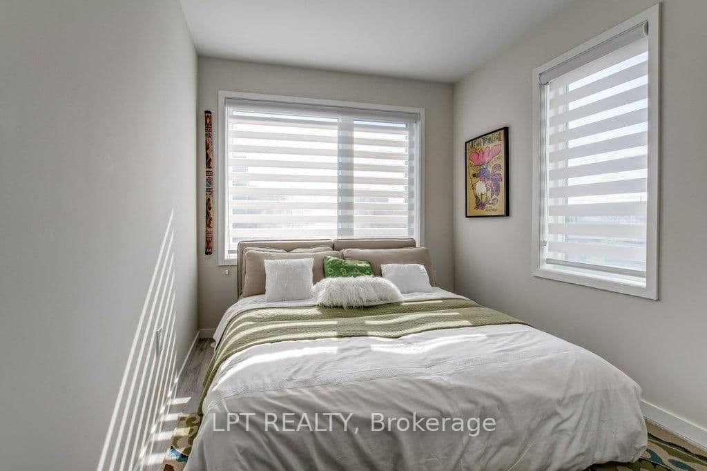 300 Alex Gardner Circle, Unit 64 thumbnail 20