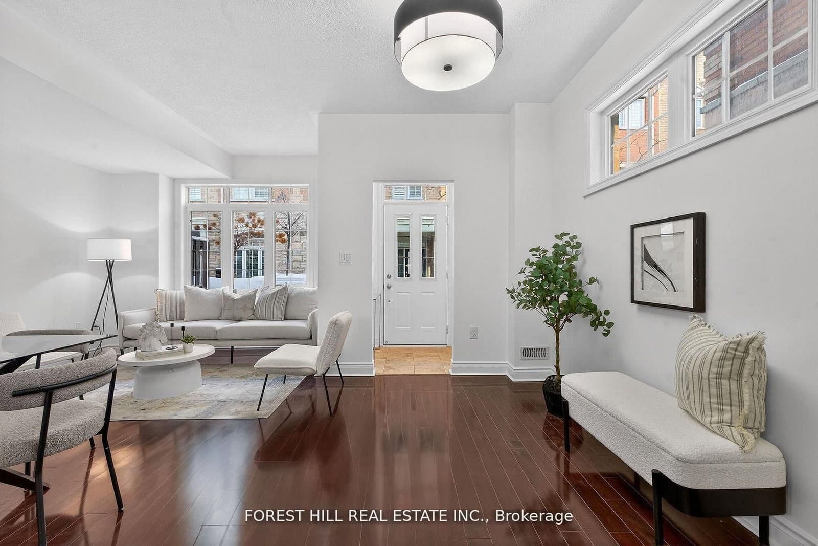 8 Brighton Place, Unit 17 thumbnail 4