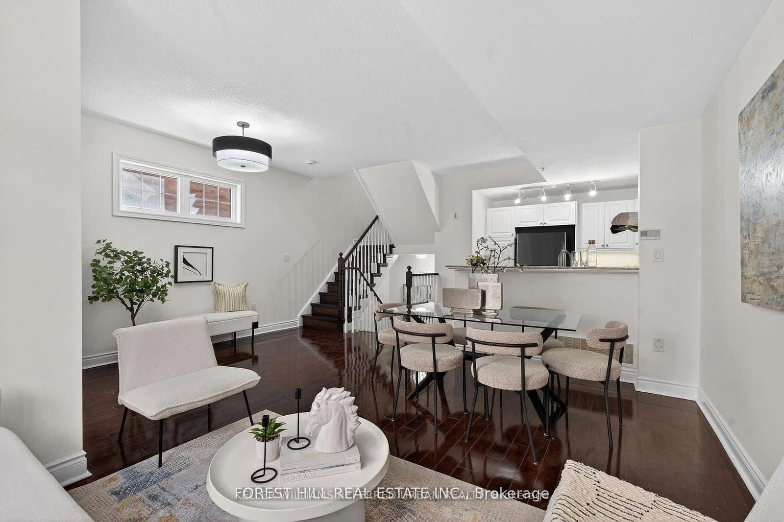 8 Brighton Place, Unit 17 thumbnail 6