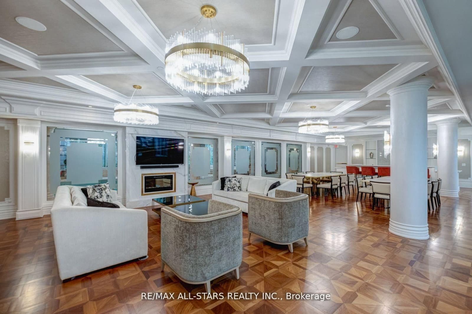 7071 Bayview Avenue, Unit 211 thumbnail 11