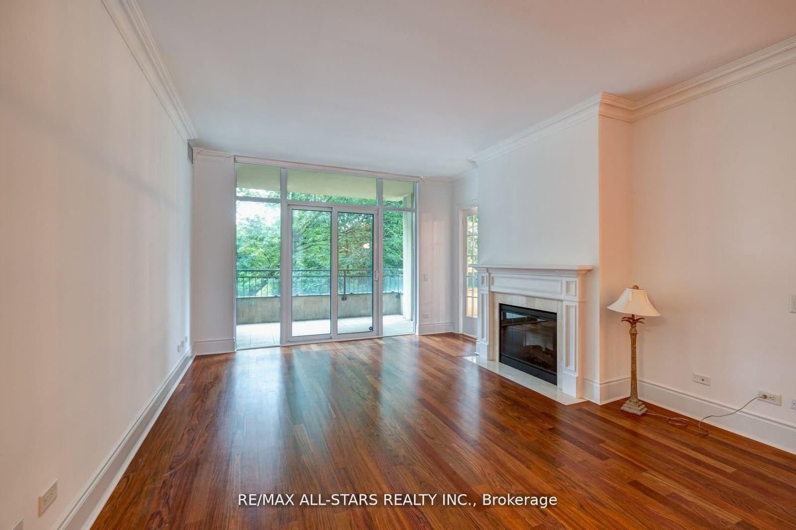 7071 Bayview Avenue, Unit 211 thumbnail 16