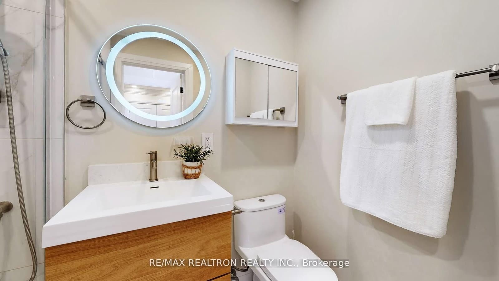 1 Whitelaw Court thumbnail 23