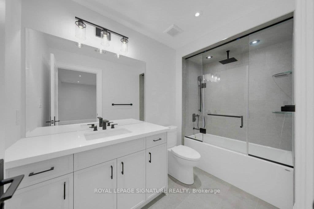 92 Howard Road thumbnail 38