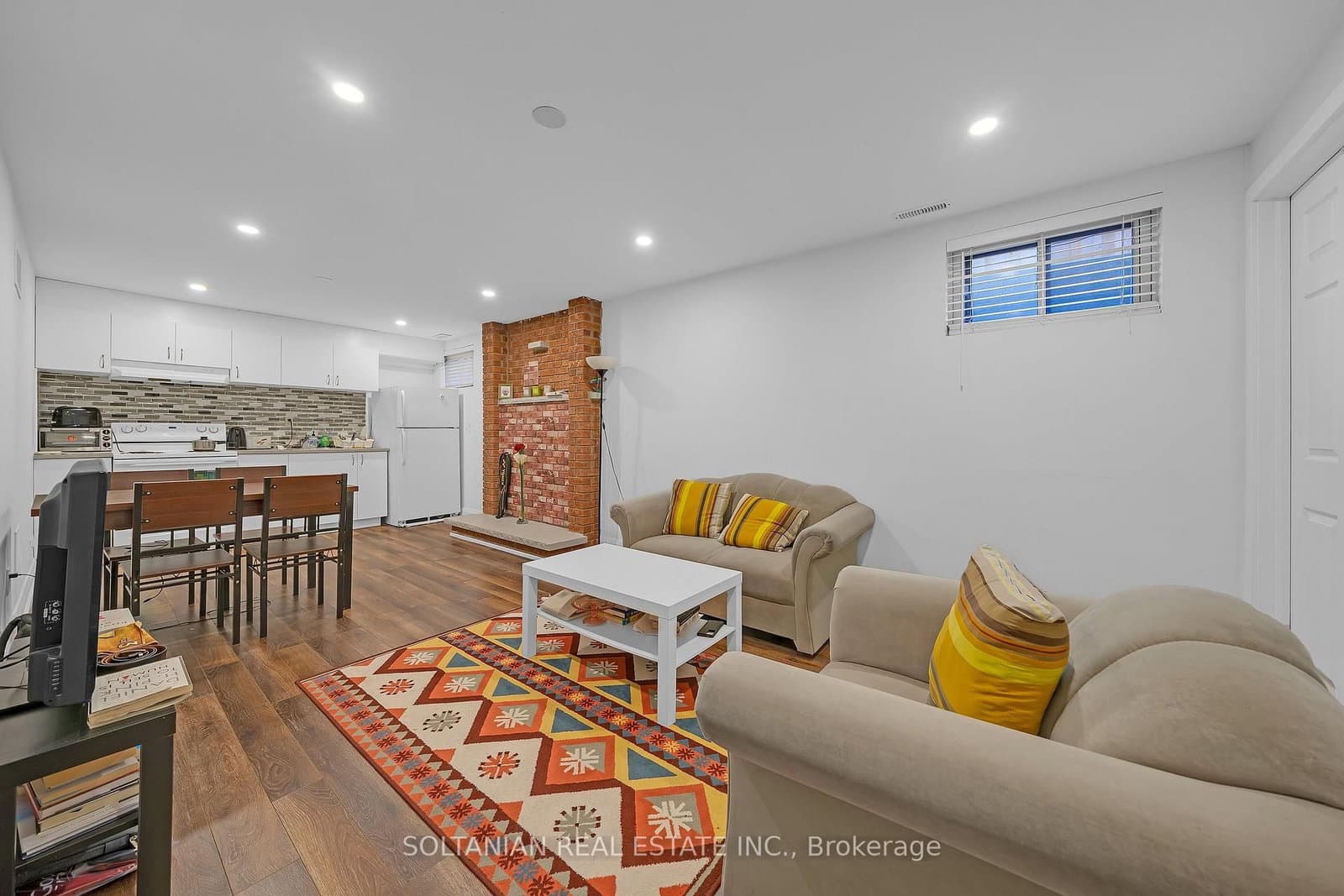 12 Dorian Place thumbnail 40
