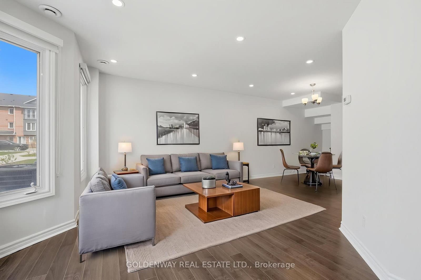 151 Townsgate Drive, Unit 63 thumbnail 2