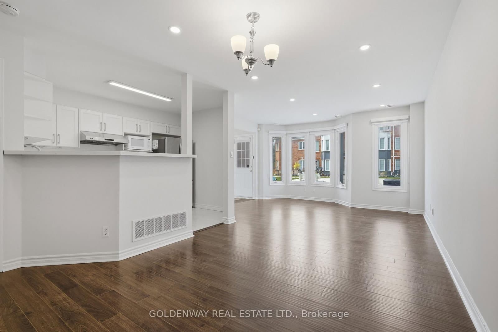 151 Townsgate Drive, Unit 63 thumbnail 31