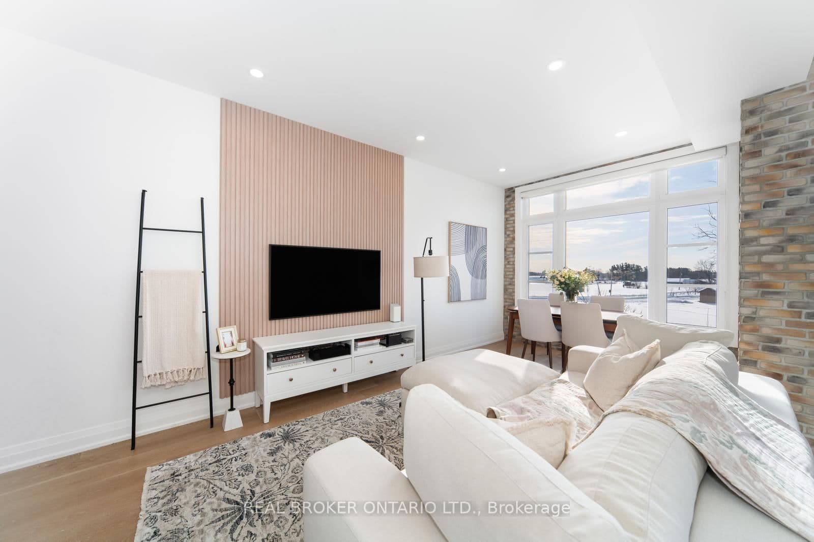 8167 Kipling Avenue, Unit 48 thumbnail 4