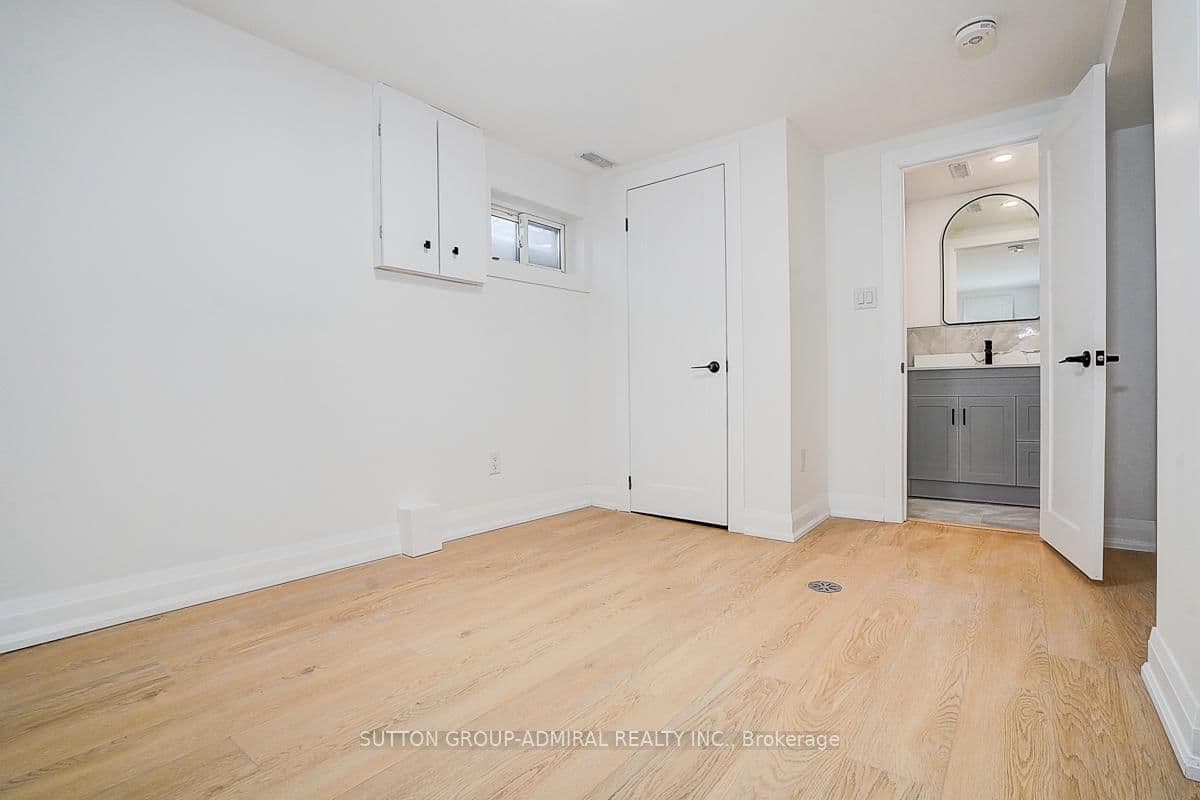 176 Cherrywood Drive thumbnail 14
