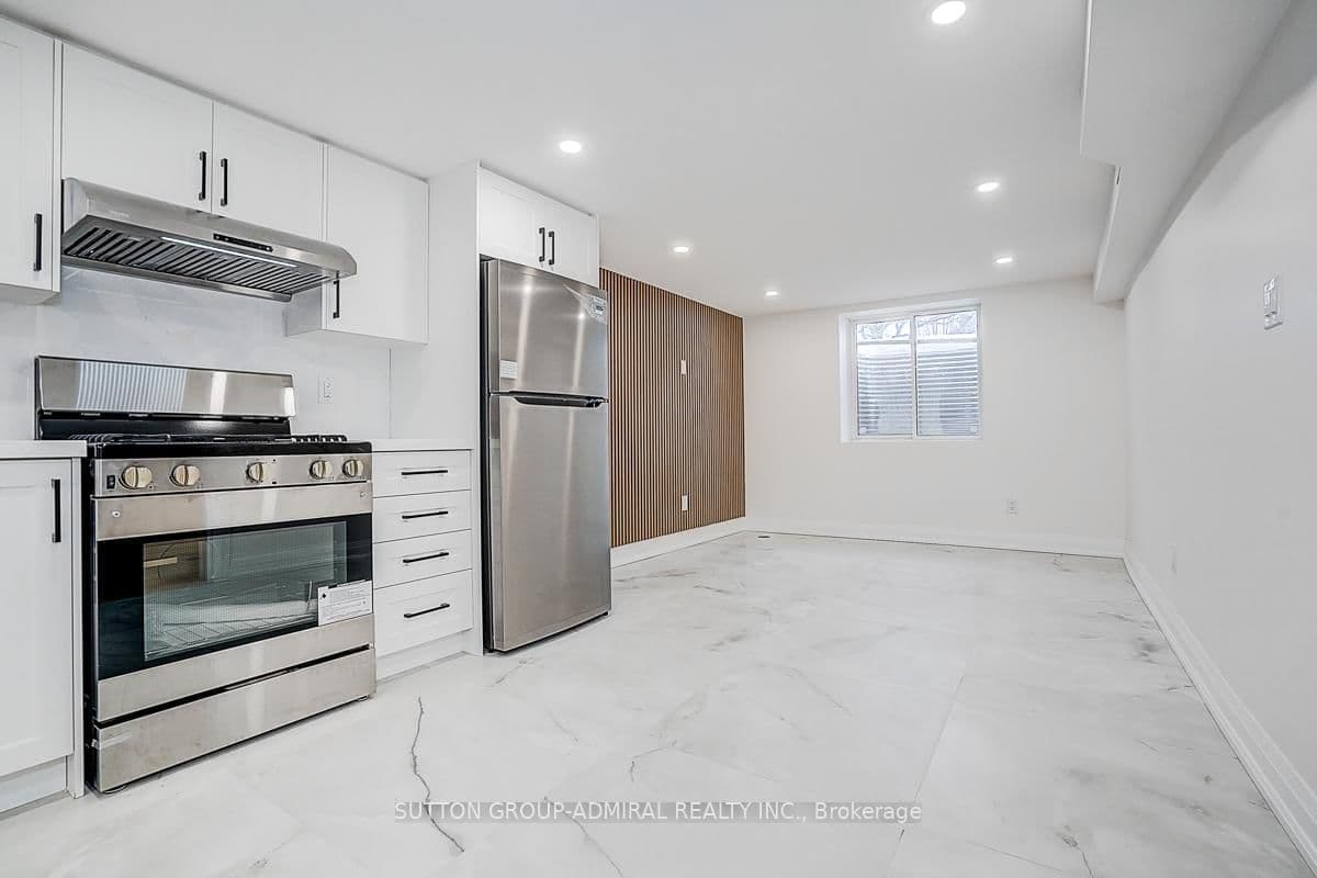 176 Cherrywood Drive thumbnail 8