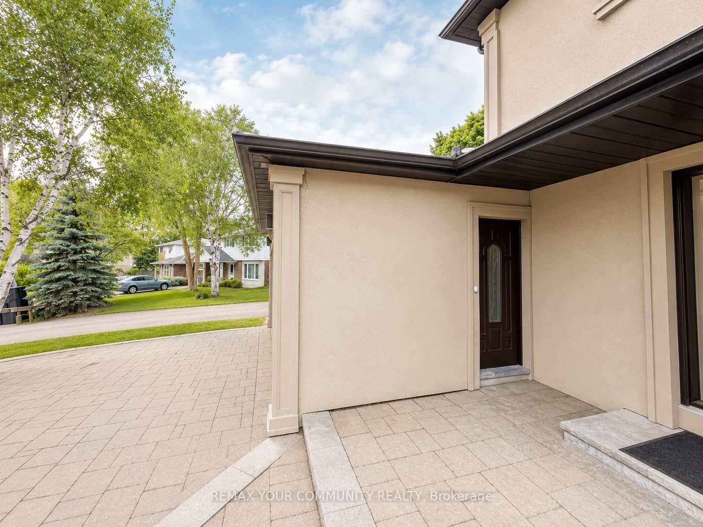 77 Beswick Drive, Unit Lower Unit thumbnail 2