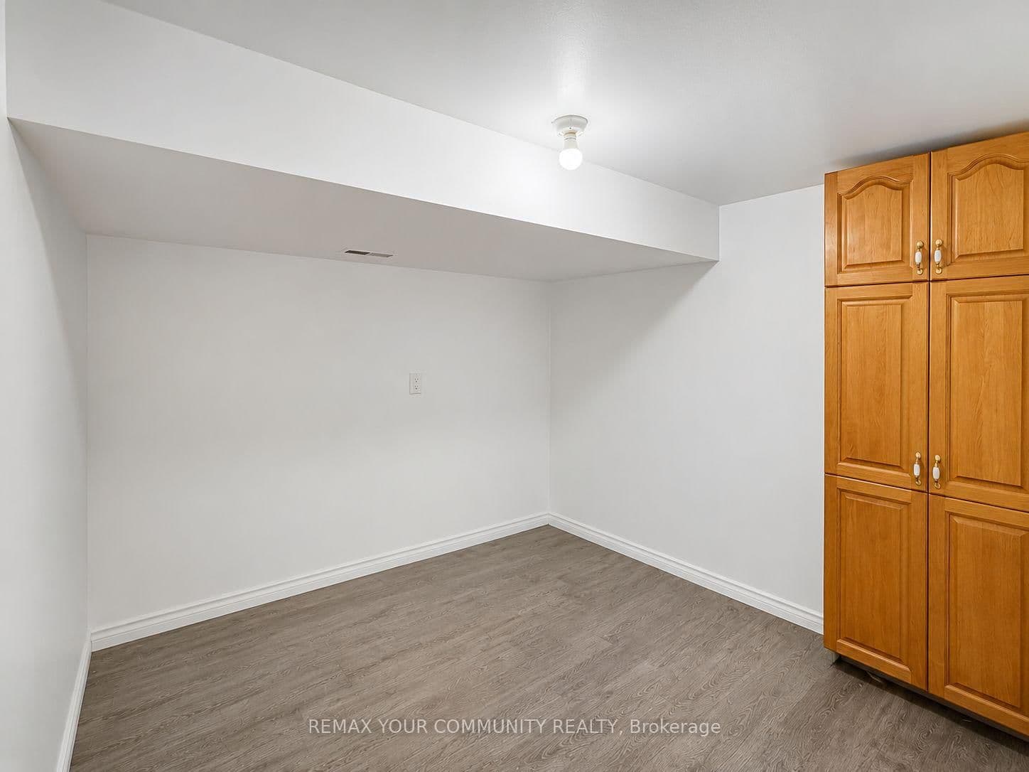 77 Beswick Drive, Unit Lower Unit thumbnail 9