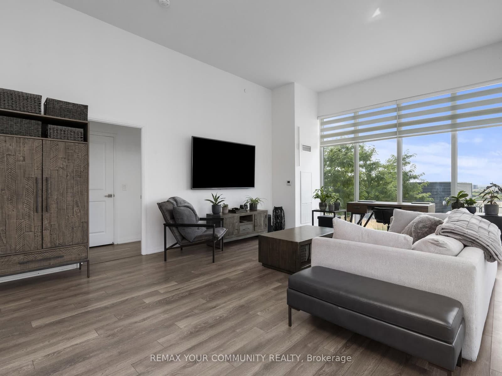 99 Eagle Rock Way, Unit 1012 thumbnail 14
