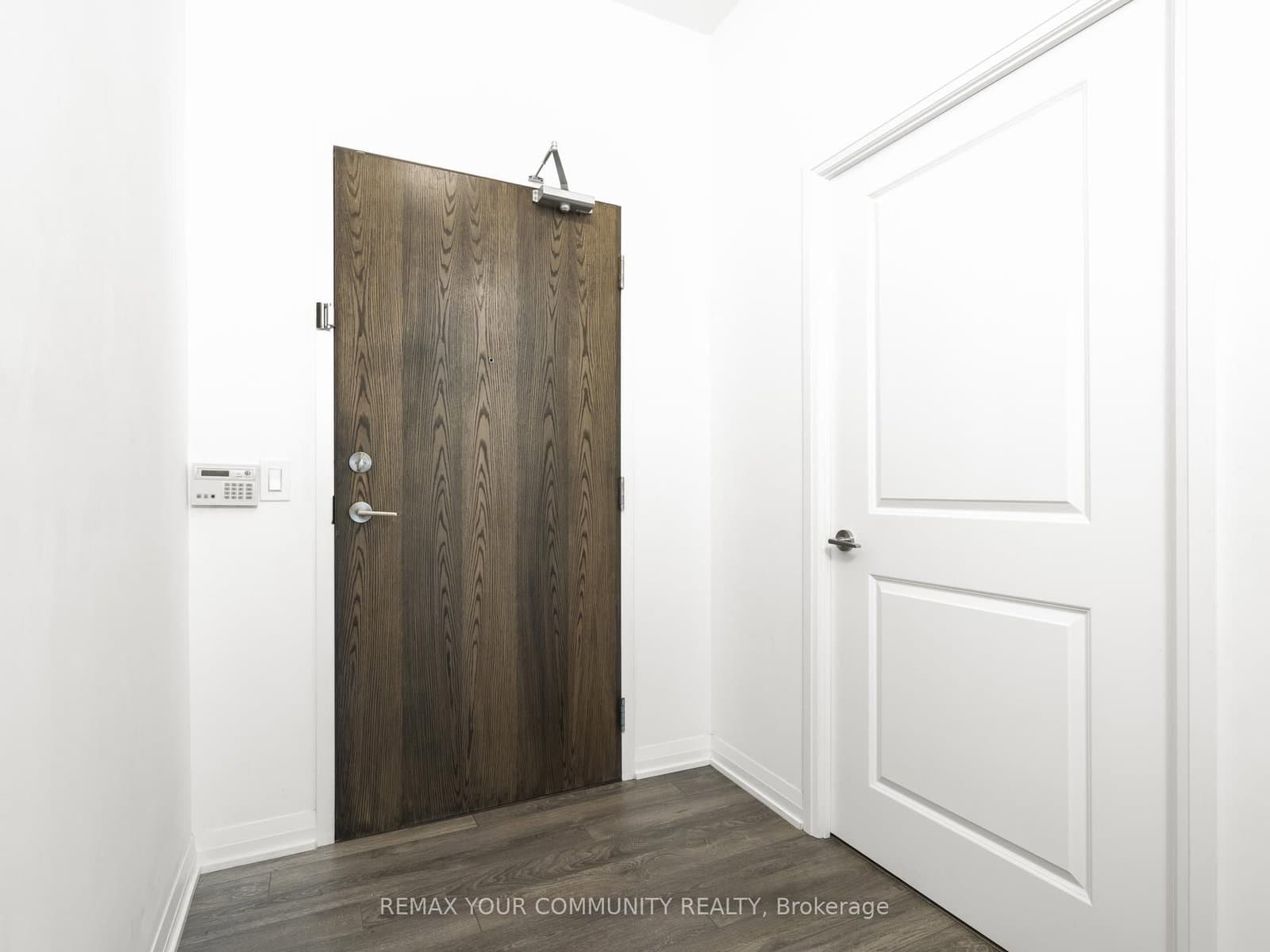 99 Eagle Rock Way, Unit 1012 thumbnail 4