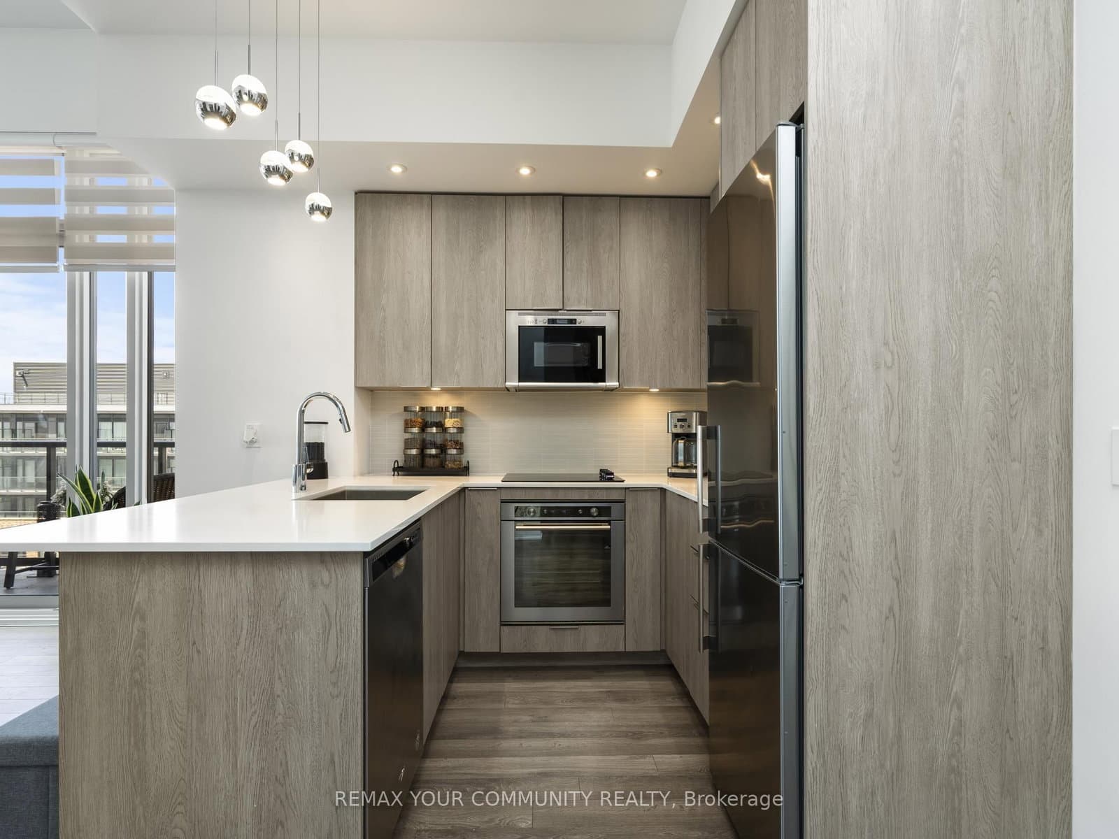 99 Eagle Rock Way, Unit 1012 thumbnail 7