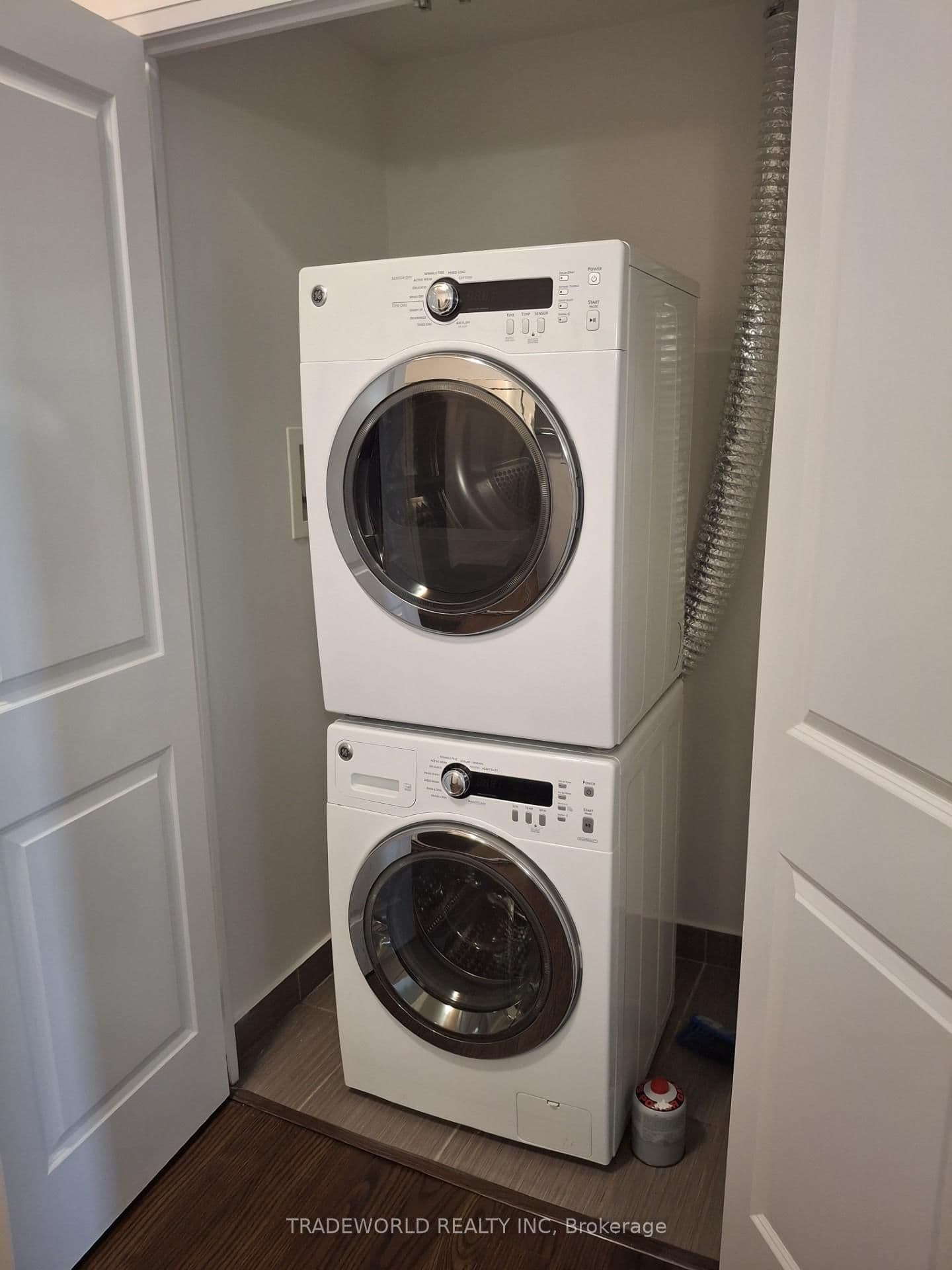 7171 Yonge Street, Unit #901 thumbnail 14