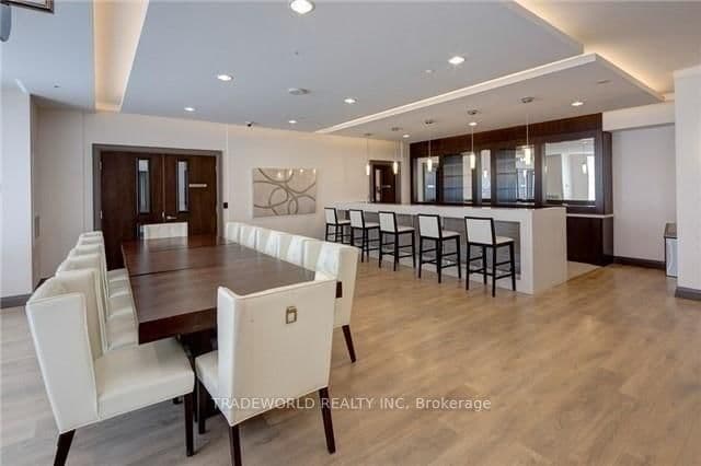 7171 Yonge Street, Unit #901 thumbnail 16