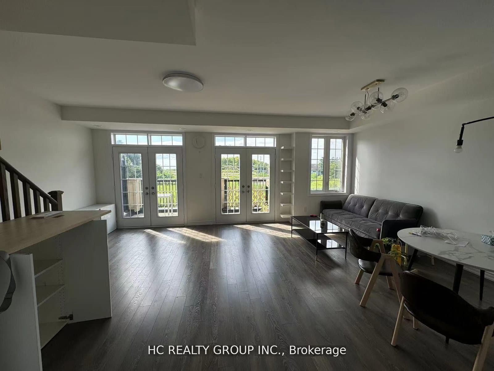 464 Arthur Bonner Avenue thumbnail 2