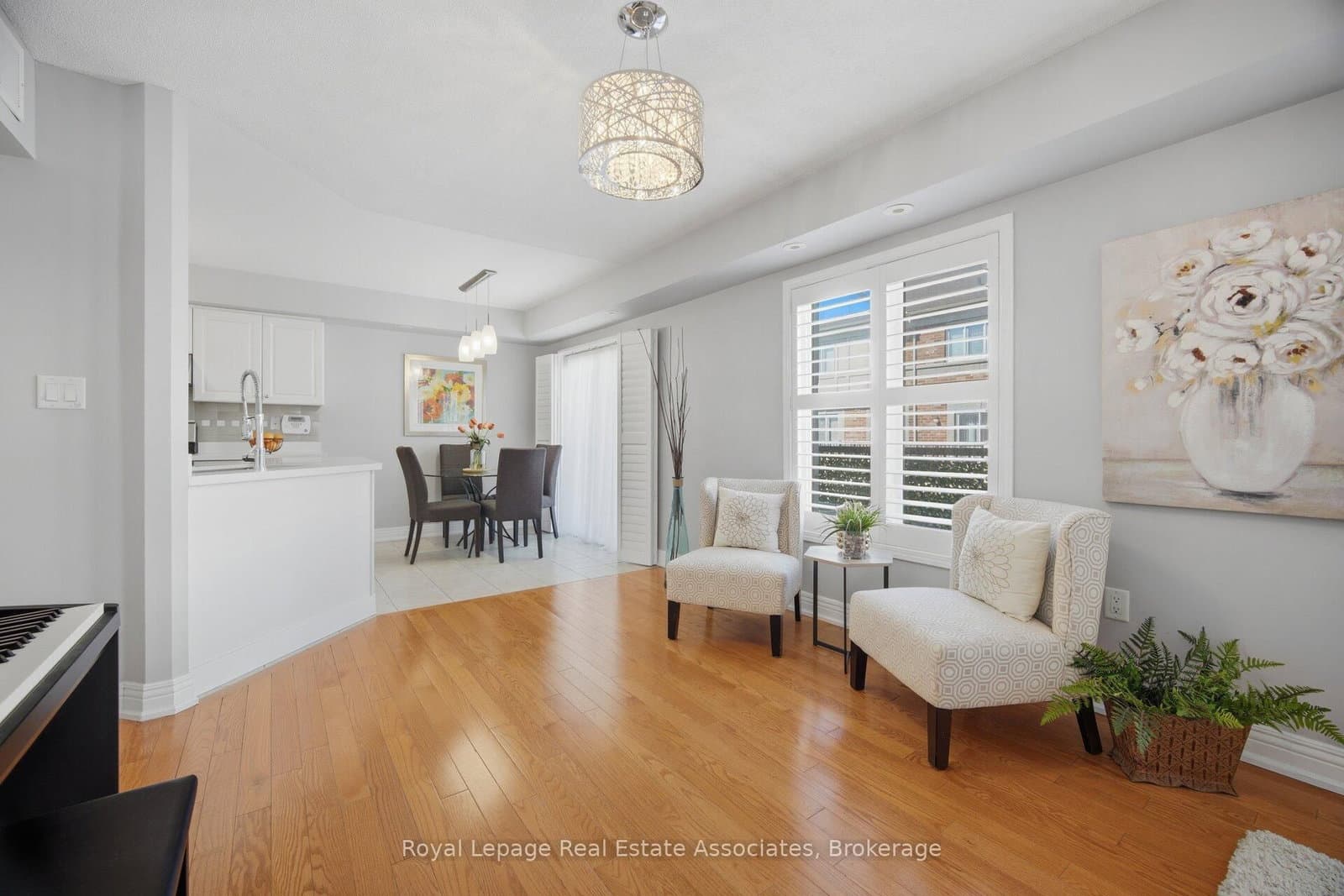 192 Louisbourg Way thumbnail 9