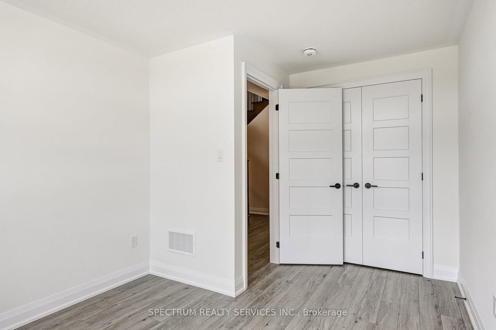 72 Adario Crescent thumbnail 42
