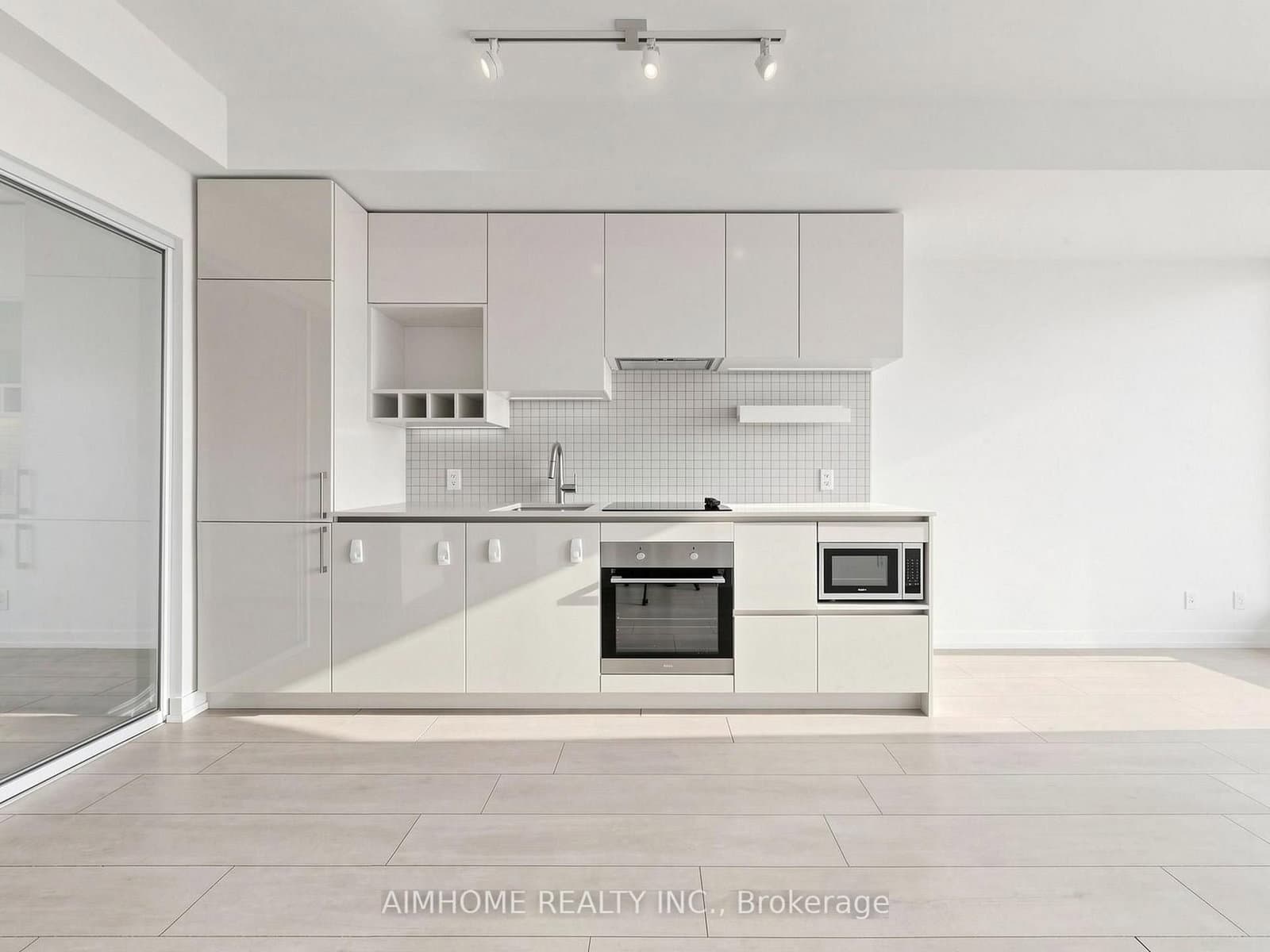 898 Portage Pkwy Parkway, Unit 3207 thumbnail 11