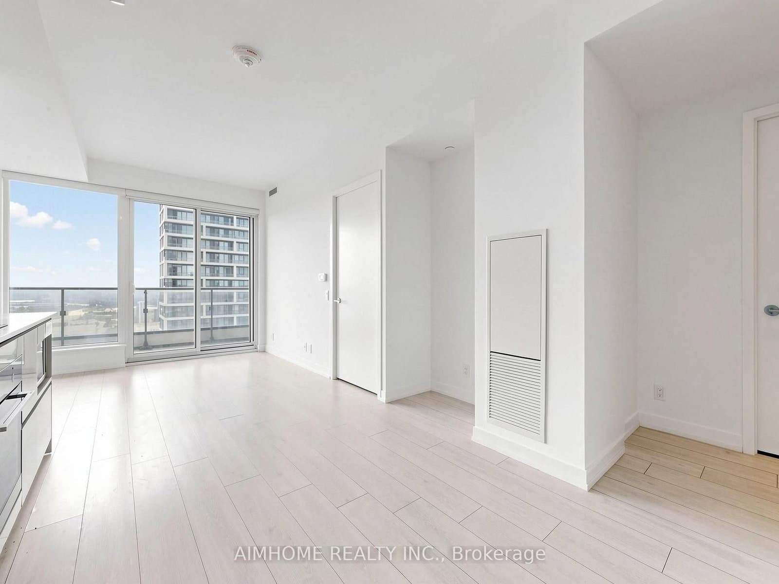 898 Portage Pkwy Parkway, Unit 3207 thumbnail 8