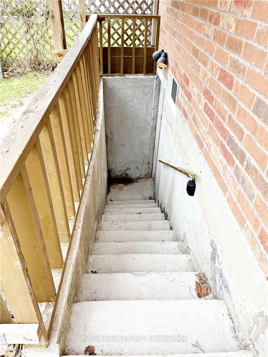 73 Harry Blaylock Drive, Unit Lower thumbnail 9