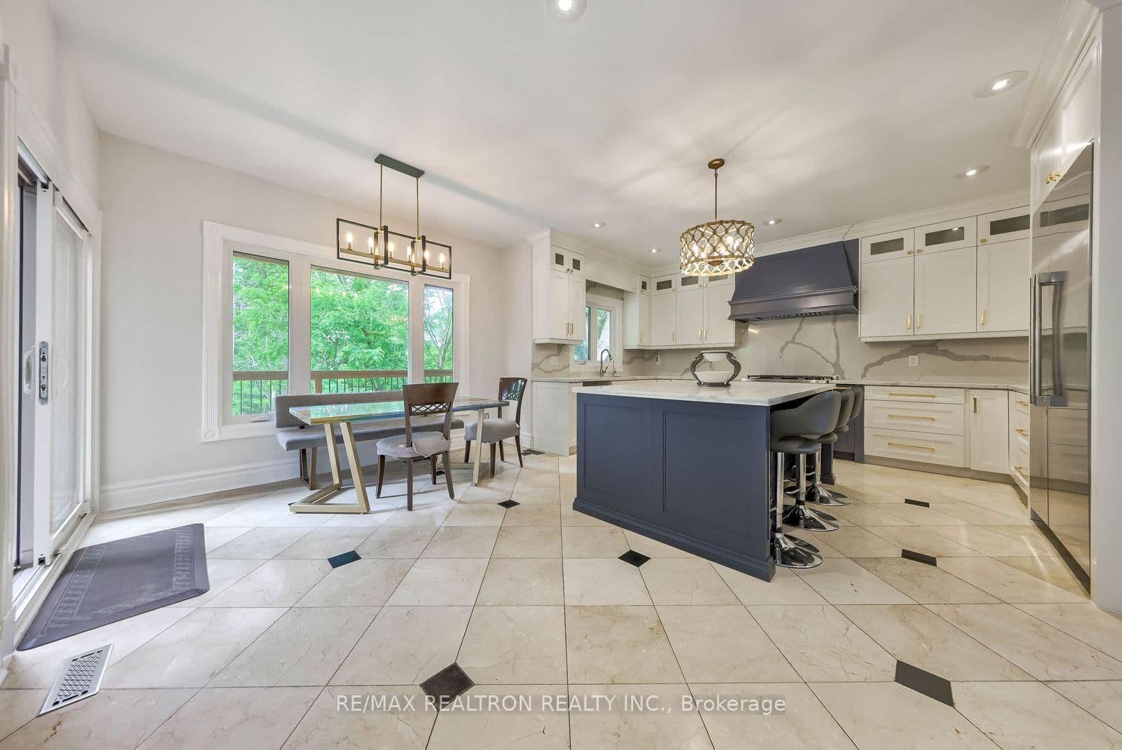 92 Proctor Avenue thumbnail 17