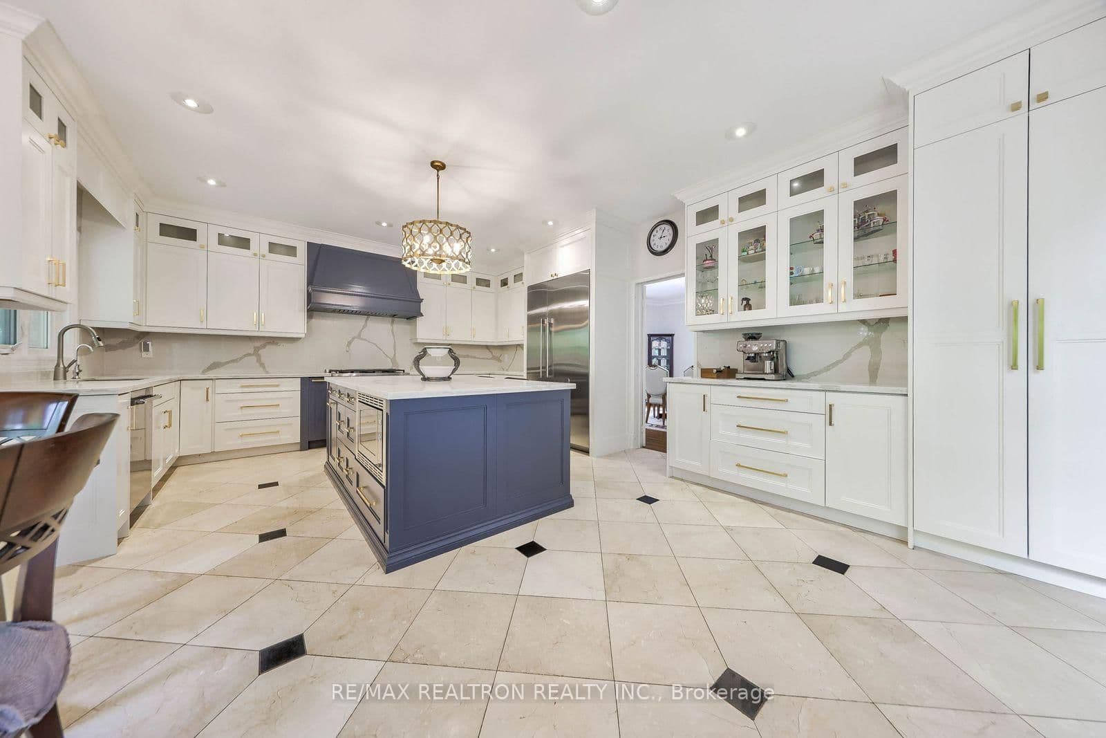 92 Proctor Avenue thumbnail 18