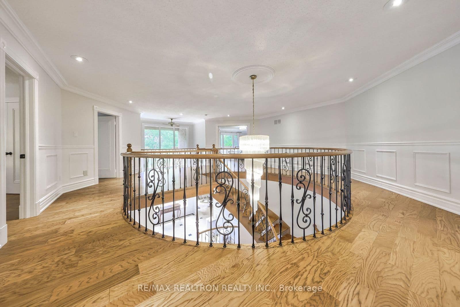 92 Proctor Avenue thumbnail 28