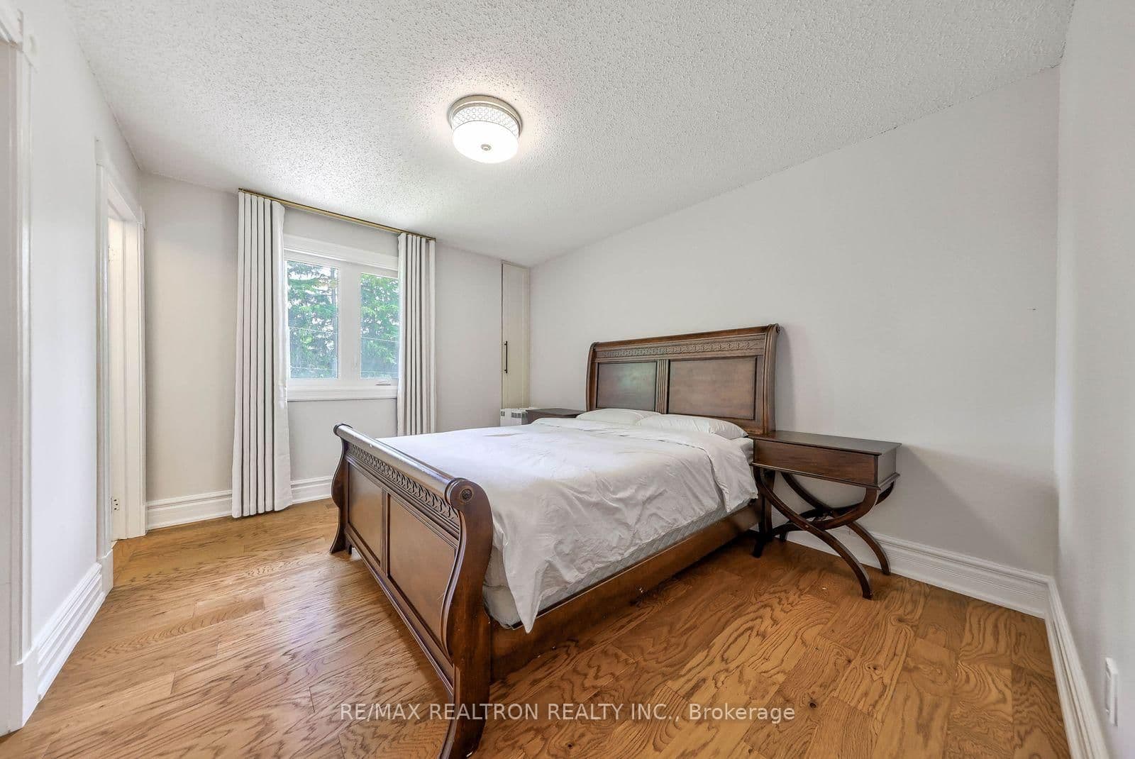 92 Proctor Avenue thumbnail 35