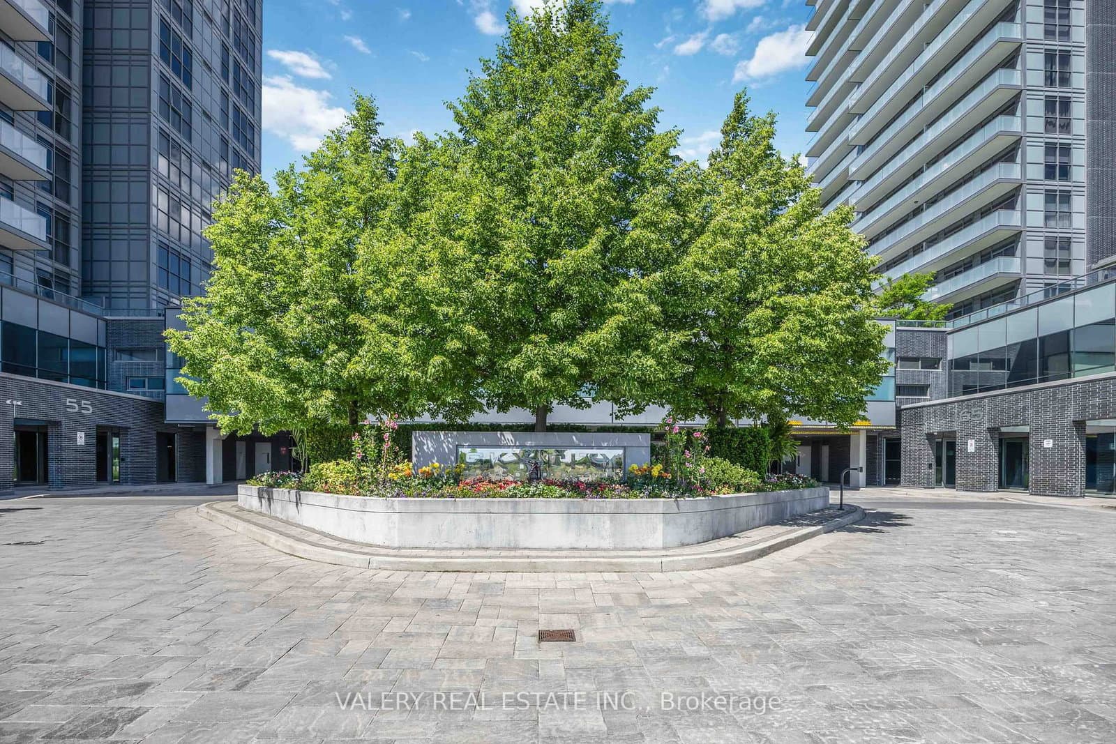 65 Oneida Crescent, Unit 1108 thumbnail 3