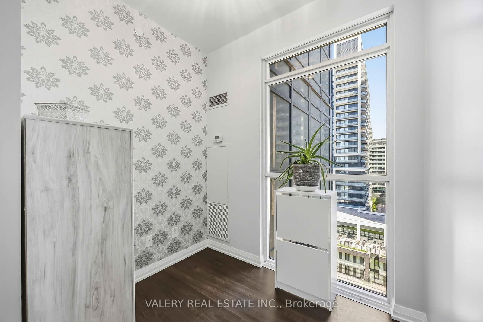 65 Oneida Crescent, Unit 1108 thumbnail 9
