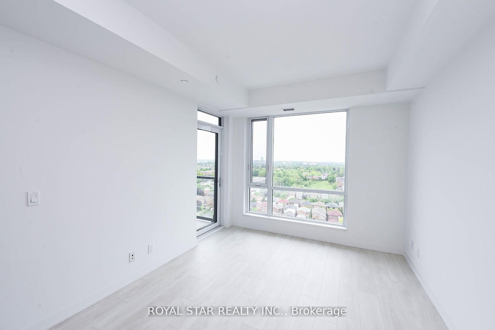 7950 Bathurst Street, Unit 1207 thumbnail 18